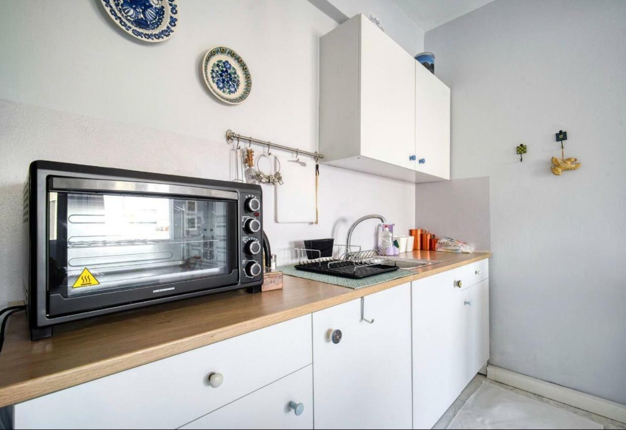 A Little Taste Of Apartment Athens